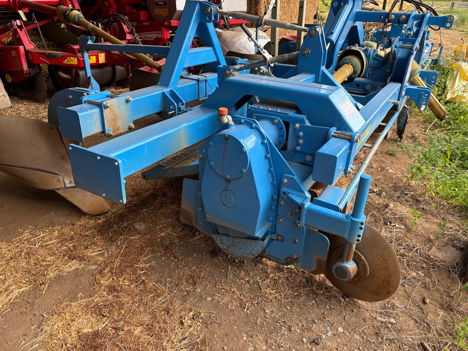 used-2023-standen-powavator-4-bodied-triple-bed-tiller