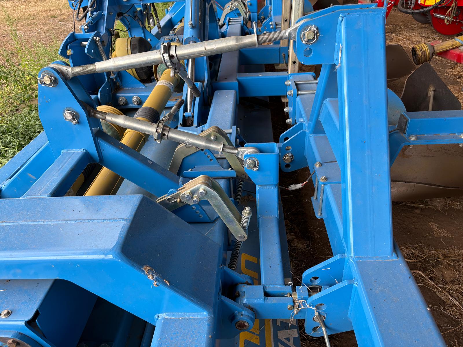 used-2023-standen-powavator-4-bodied-triple-bed-tiller