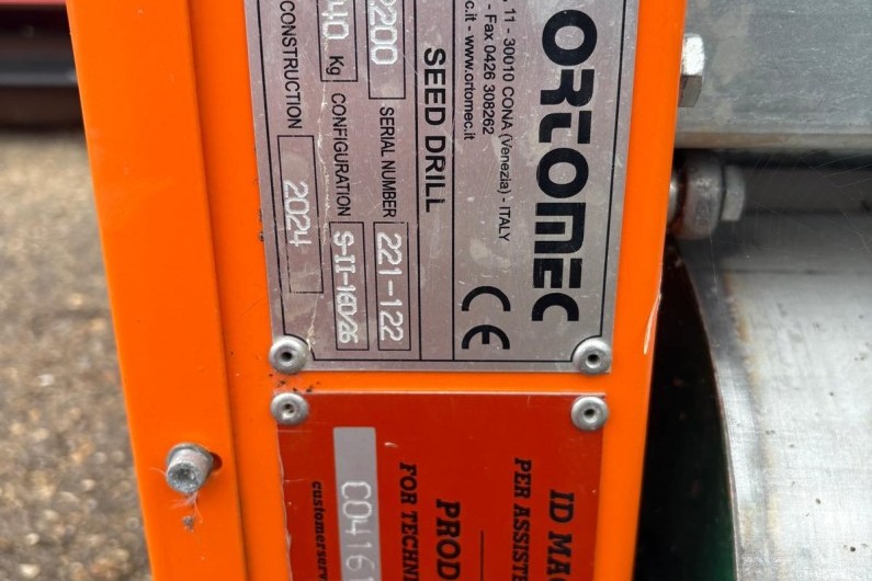 ortomec-seed-drill