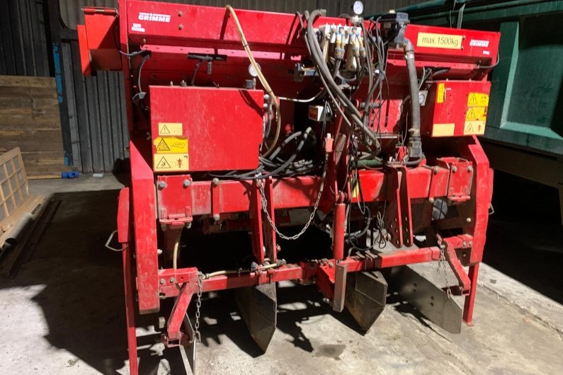 used-grimme-gb215-2-row-belt-planter