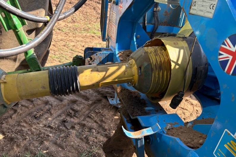 2023-standen-powavator-400-200-triple-bedtiller