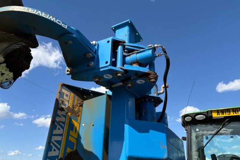 2023-standen-powavator-400-200-triple-bedtiller