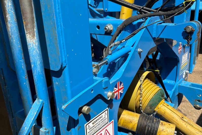 2023-standen-powavator-400-200-triple-bedtiller2023-standen-powavator-400-200-triple-bedtiller