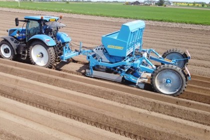 Video thumbnail for Standen SR400 Planter