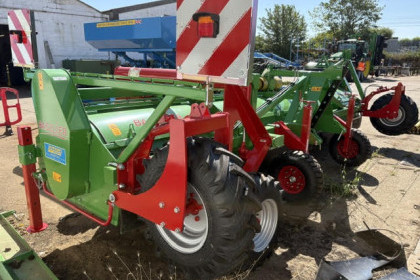 Thumbnail image for Baselier 3 Bed / 6 Row Haulm Topper