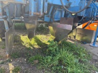 used-standen-2-3-row-planter-2010