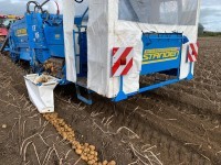 standen-t2xs-potato-harvester