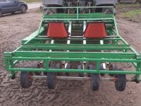 used-basrijs-4-row-2-man-manual-planter