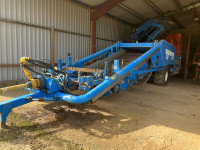 used-standen-t2-onion-harvester-2012