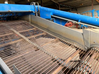 used-standen-t2-onion-harvester-2012