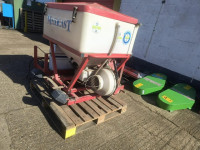 used-techneat-maxicast-nemathiron-applicator